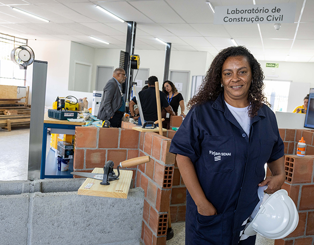 ic-canteiro escola-paracambi3.jpg