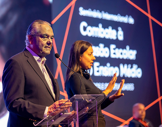 eduardo-eugenio-seminario.jpg