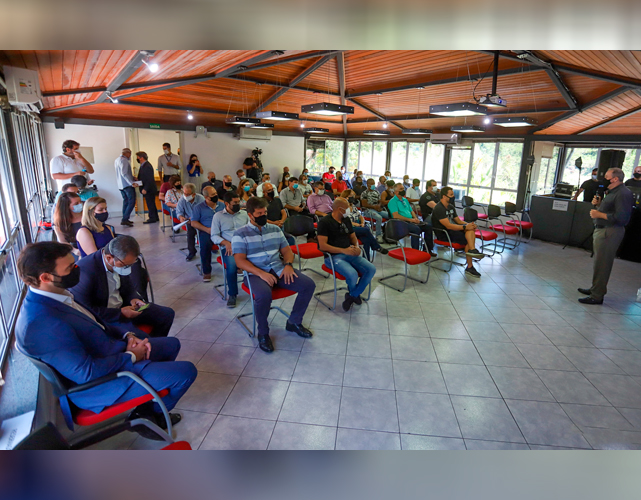 Mutirão Tira-Dúvidas sobre crédito para pequenos e micro empresários de Petrópolis