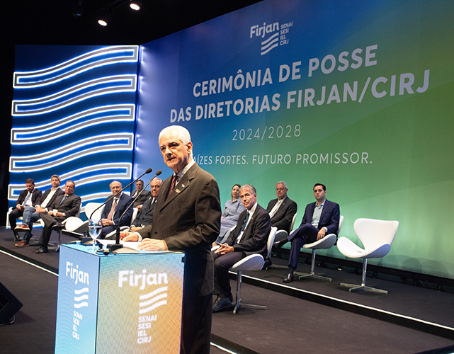 Luiz Césio Caetano, novo presidente da Firjan e do CIRJ, em seu discurso de posse