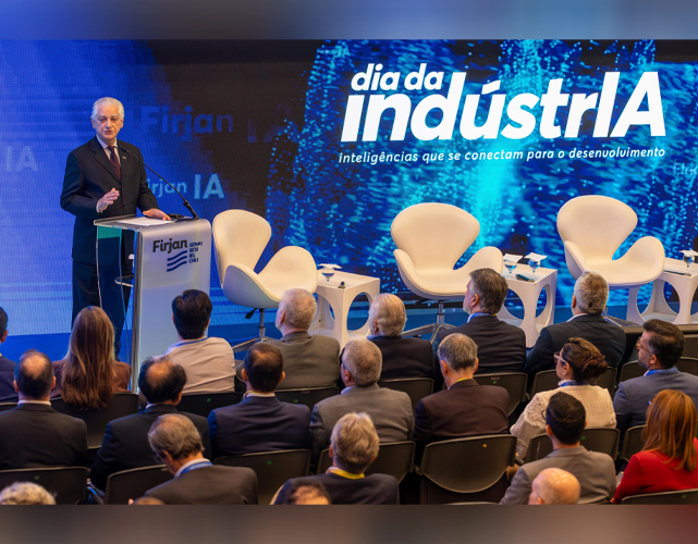 Luiz Césio Caetano, presidente da Firjan, na abertura do Dia da IndústrIA