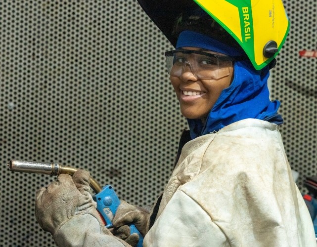 Inscrições devem ser feitas presencialmente nas 23 unidades da Firjan SENAI