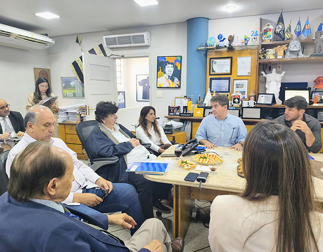 Henrique Nora Jr. reunido com prefeitos do Sul Fluminense