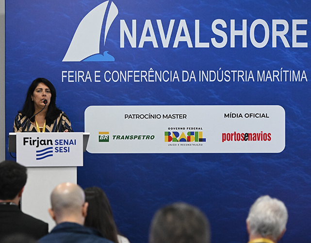 Karine Fragoso, gerente-geral de Petróleo, Gás, Energias e Naval da Firjan