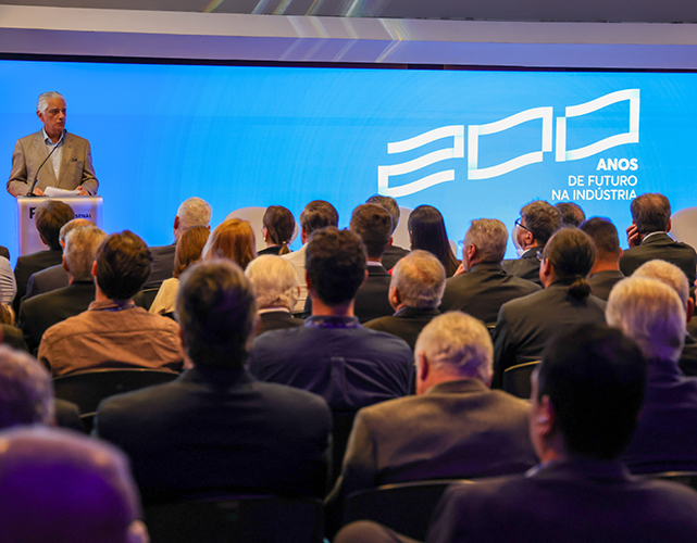 Luiz Césio Caetano, presidente Firjan/CIRJ, na abertura do Encontro Empresarial 2025