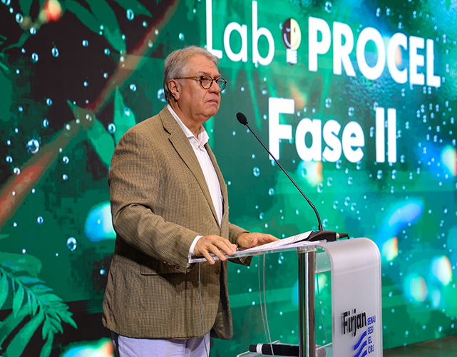 Alexandre dos Reis, diretor-executivo da Firjan SENAI SESI