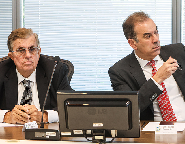 Vice-presidente da Firjan, Carlos Erane de Aguiar ao lado de José Carlos Sarmento, diretor jurídico da Condor S.A.