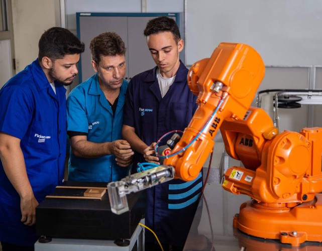 São mais de 70 cursos disponíveis em diferentes formatos