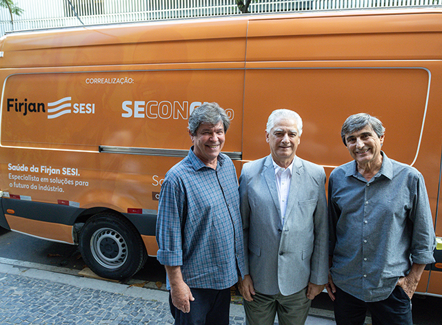 Unidade móvel da Firjan SESI vai aos canteiros de obras de empresas associadas ao SECONCI no Rio de Janeiro e em Niterói.